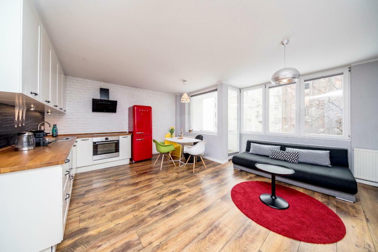Apartament Ten By Your Freedom ワルシャワ エクステリア 写真